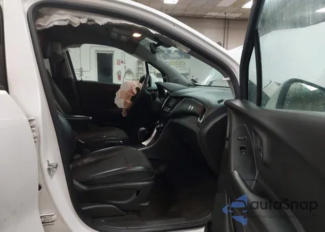 2022 Chevrolet Trax Awd Lt from USA, damaged, VIN KL7CJPSM0NB537074